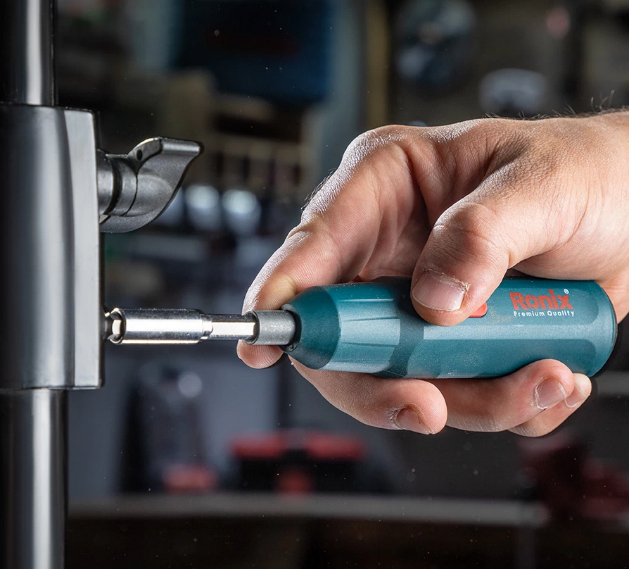 پیچ گوشتی شارژی الکترونیک 8590 رونیکس